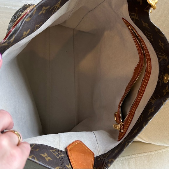 Authentic Louis Vuitton Dentelle Fersen - Picture 6 of 9